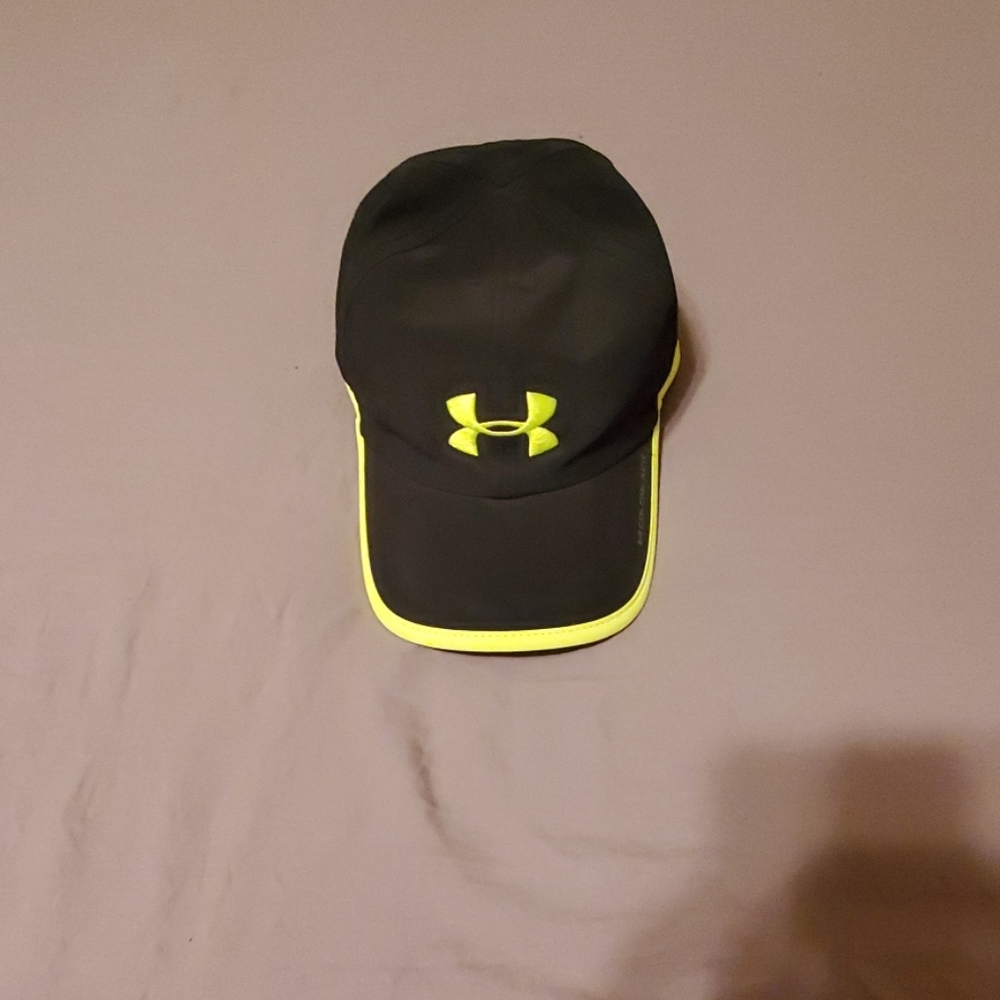 Under Armour Dri-Fit Adjustable Black Hat